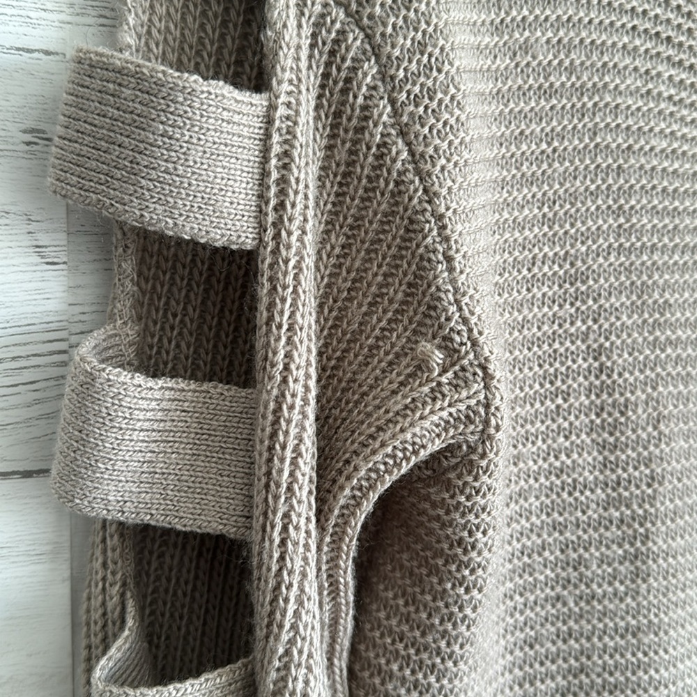 Serendipity By Victoria Brown Cut Out Side Long Sleeve Pullover Sweater | SIZE M - Picture 6 of 6